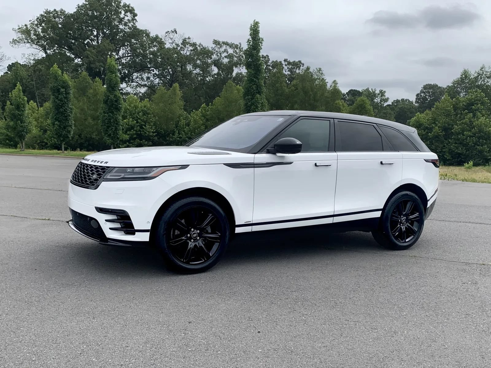 Used 2021 Land Rover Range Rover Velar R-Dynamic S AWD/4WD image 3
