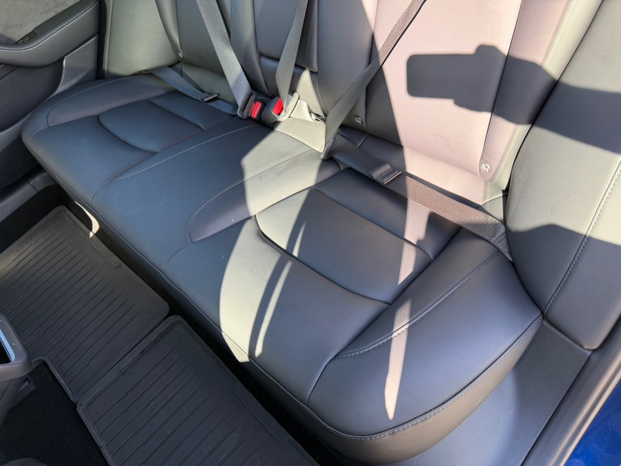 Used 2023 Tesla Model 3 Standard Range image 44