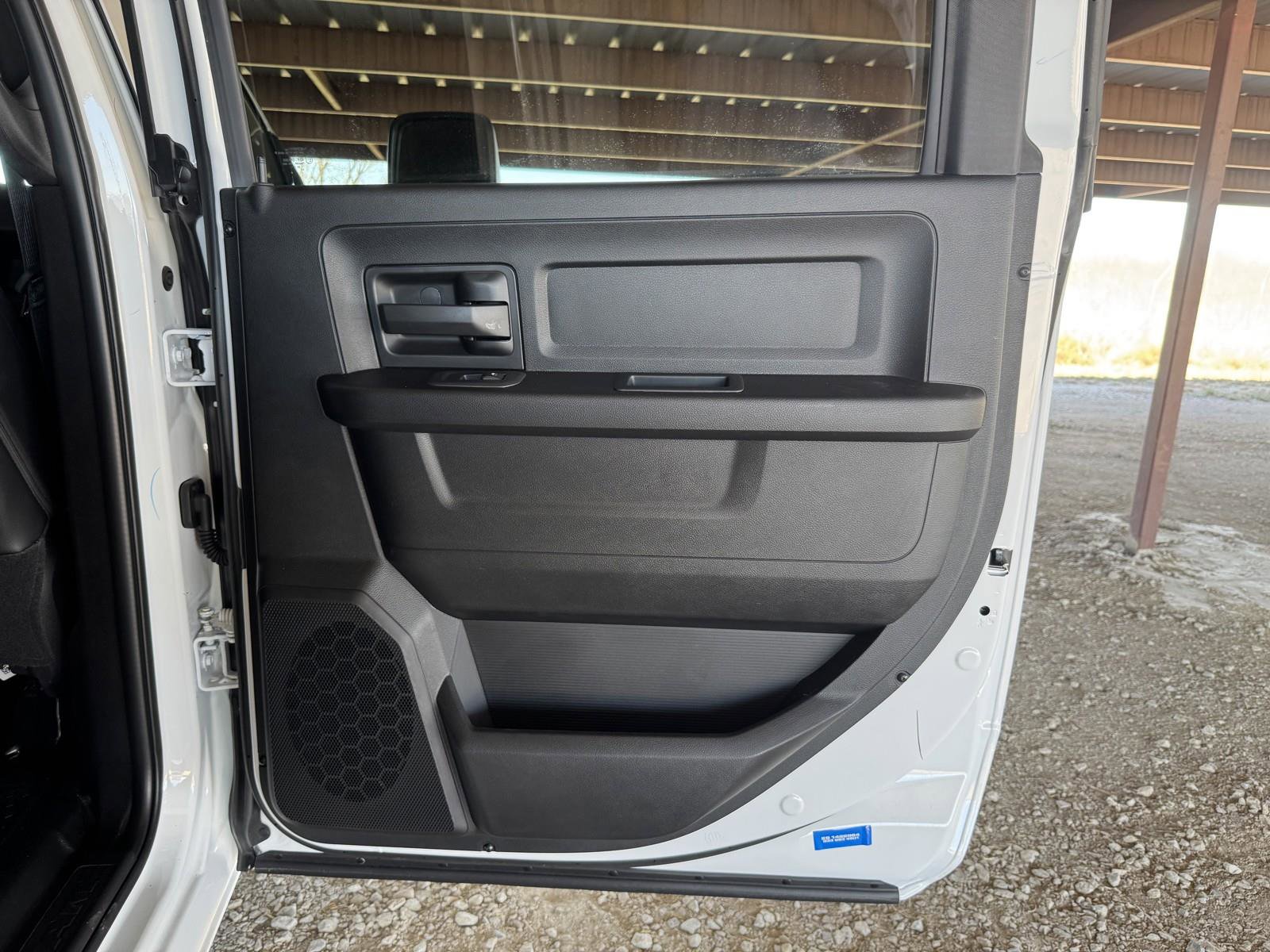 New 2026 RAM 3500 Tradesman w/ Chrome Appearance Group A image 32