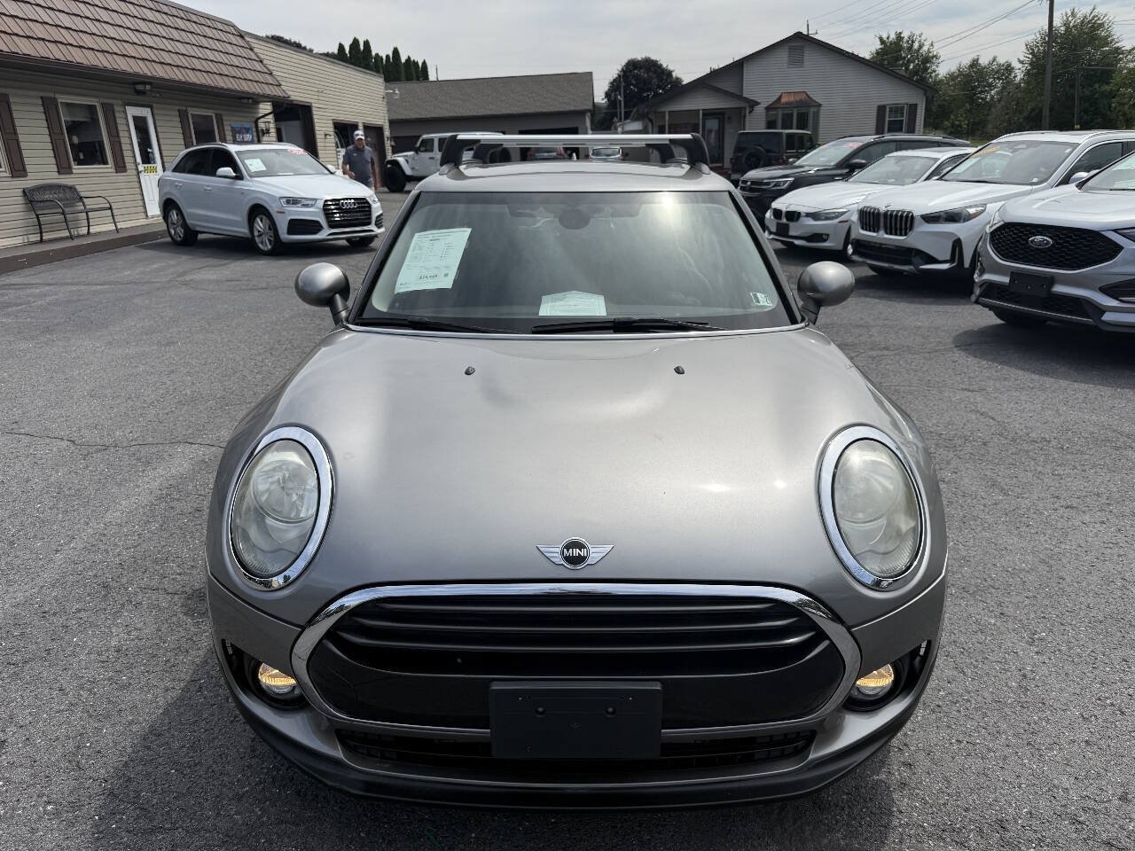 Used 2017 MINI Cooper Clubman ALL4 AWD/4WD image 4