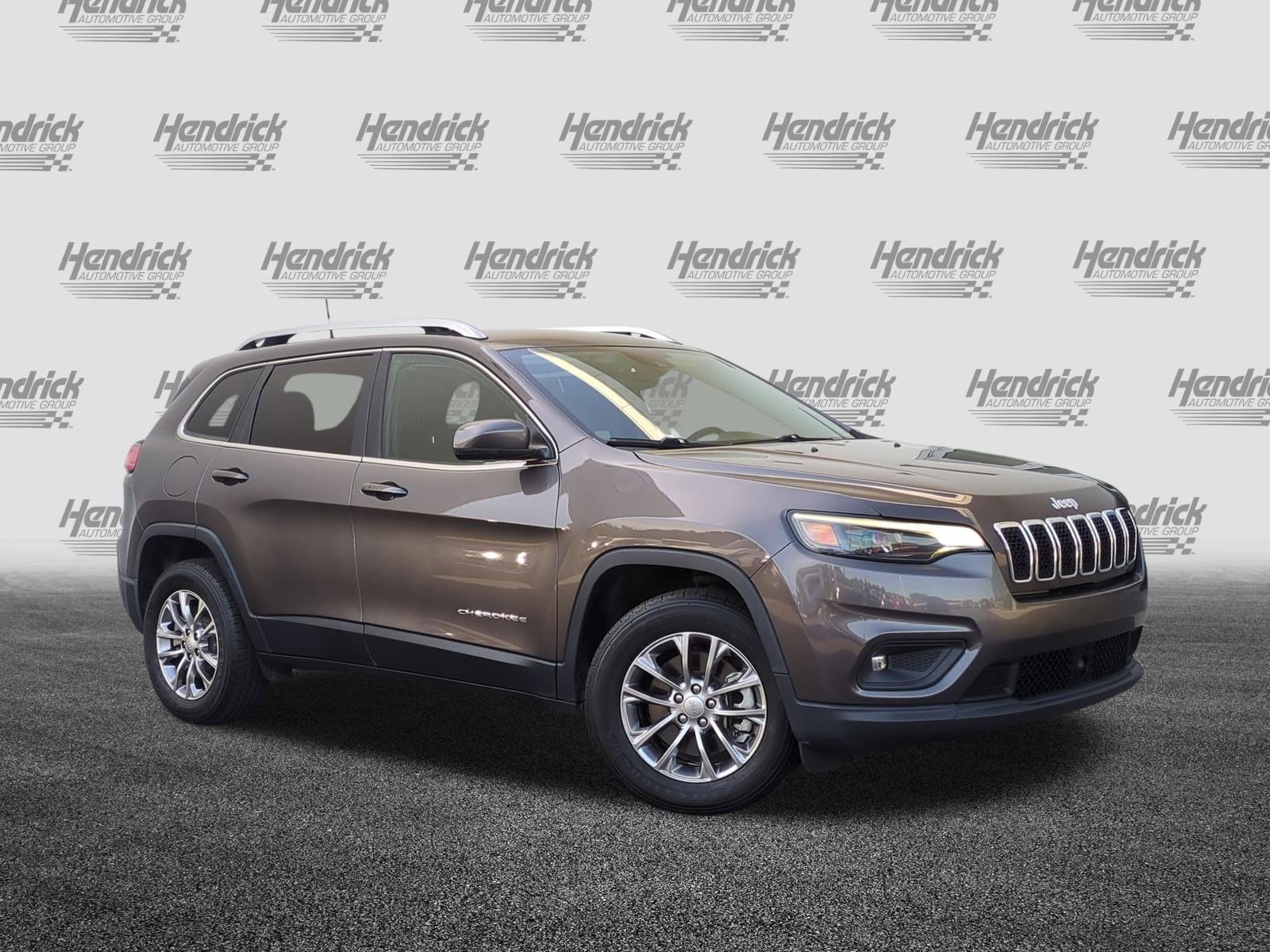 Used 2021 Jeep Cherokee Latitude Lux image 2