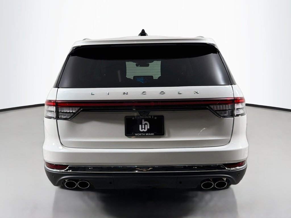 New 2027 Lincoln Aviator 2WD image 6