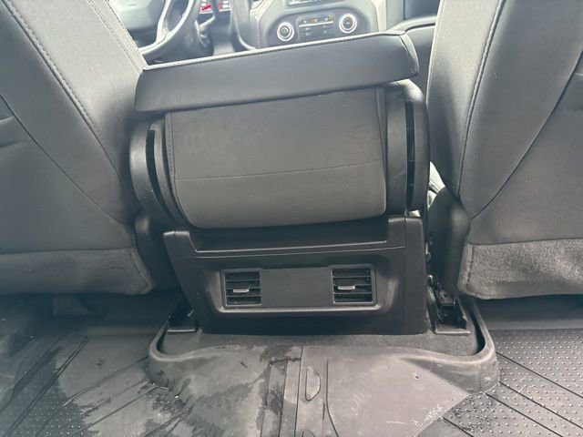 Used 2022 Chevrolet Silverado 1500 Custom image 36