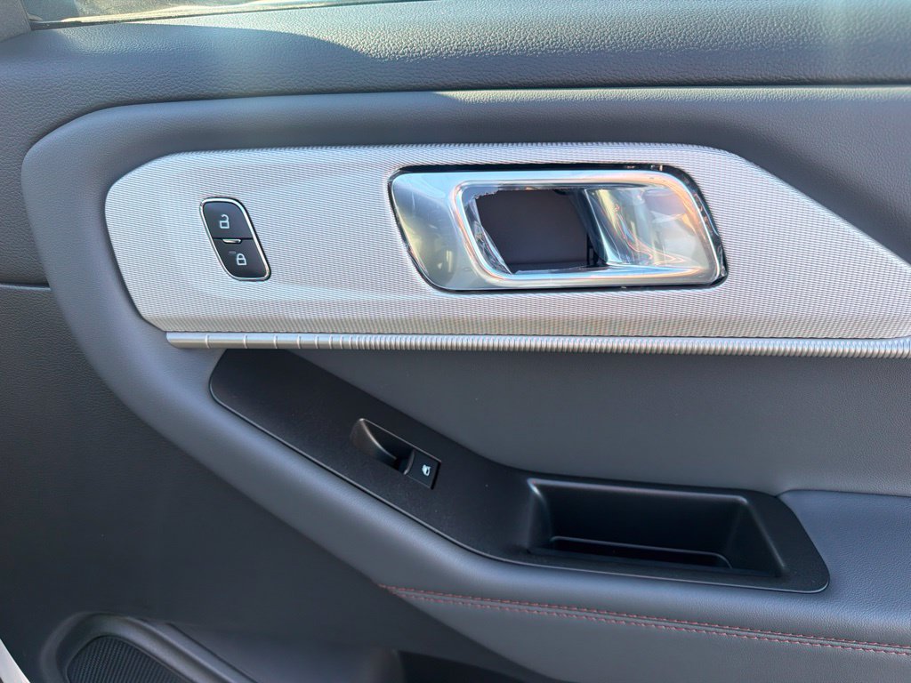 New 2027 Ford Explorer Active AWD/4WD image 38