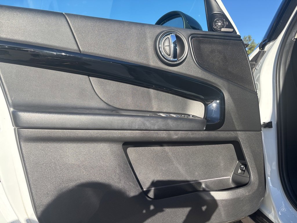 Used 2019 MINI Cooper Countryman w/ Premium Package image 39