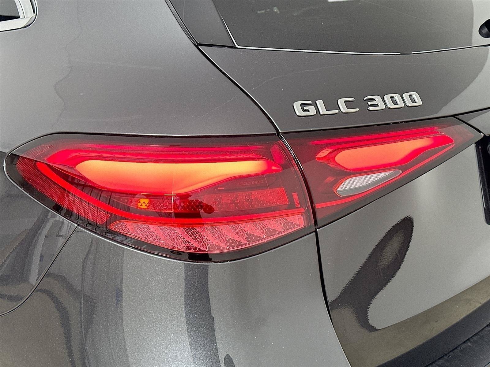 Used 2026 Mercedes-Benz GLC 300 4MATIC image 41