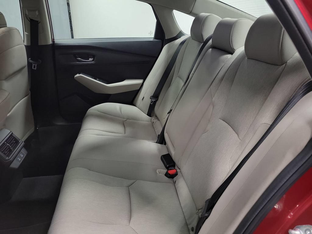 Used 2025 Honda Accord SE image 31