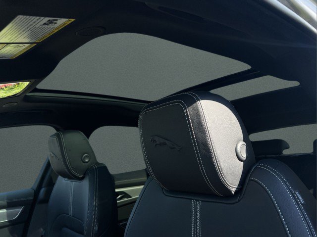 New 2026 Jaguar F-PACE R-Dynamic S image 15