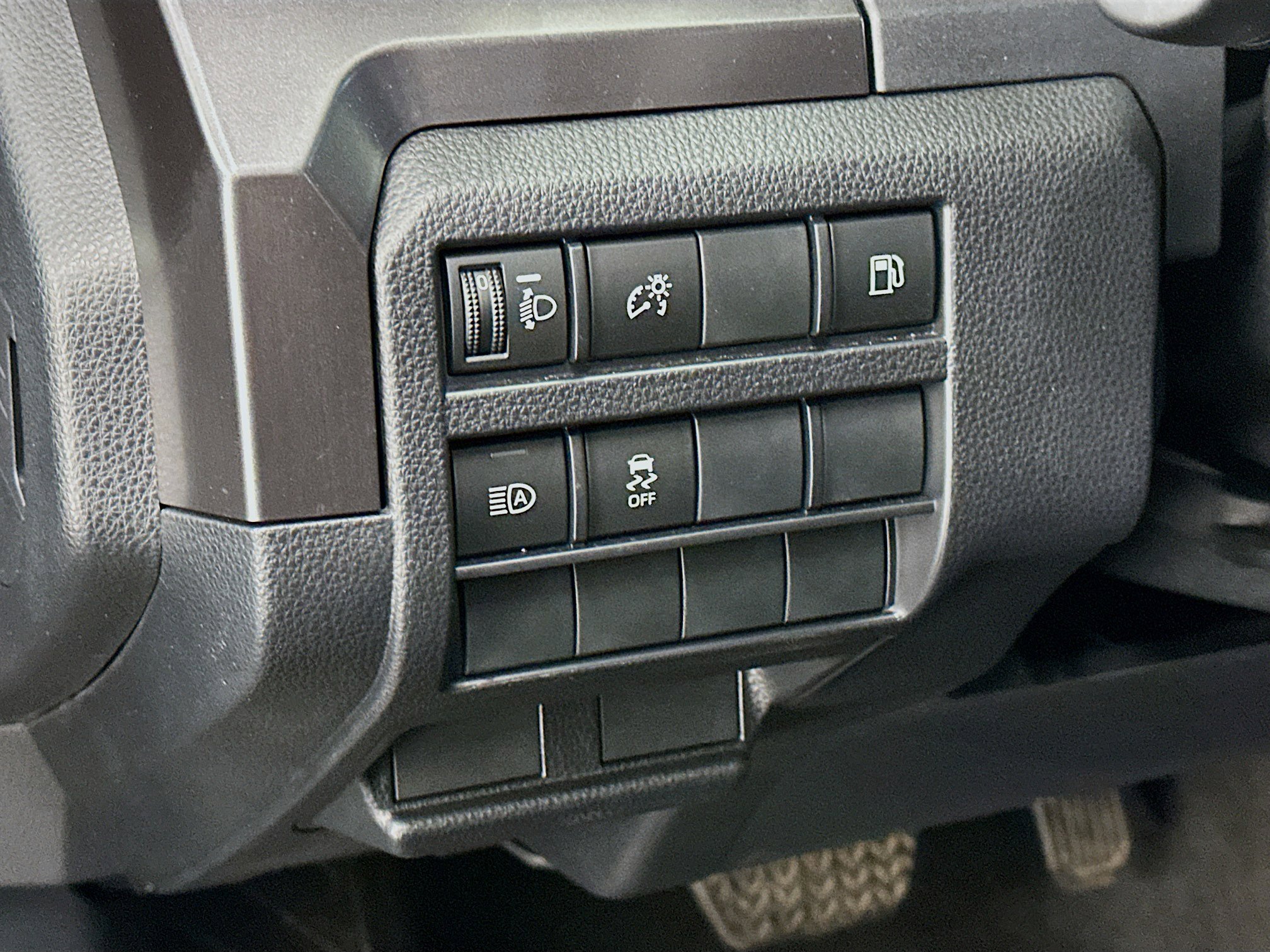 Used 2025 Toyota 4Runner SR5 image 17