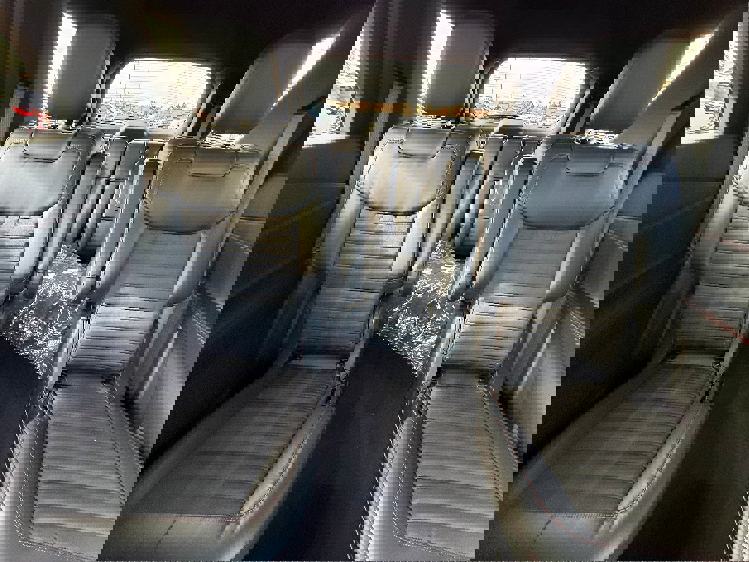 New 2026 Ford Explorer ST-Line w/ ST-Line Street Pack image 27