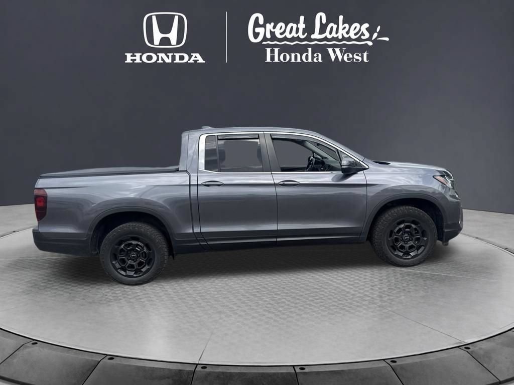 Used 2025 Honda Ridgeline RTL+ image 6