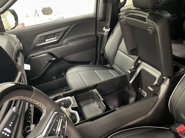 New 2026 Chevrolet Silverado EV LT w/ Premium Package AWD/4WD image 23