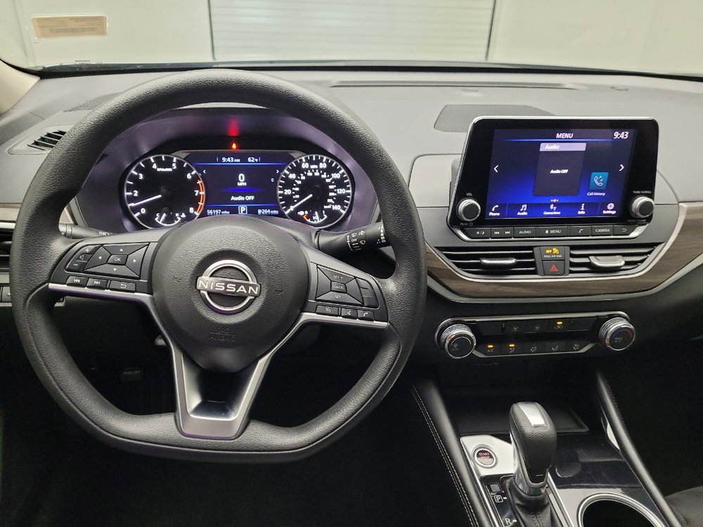 Used 2023 Nissan Altima 2.5 SV image 22