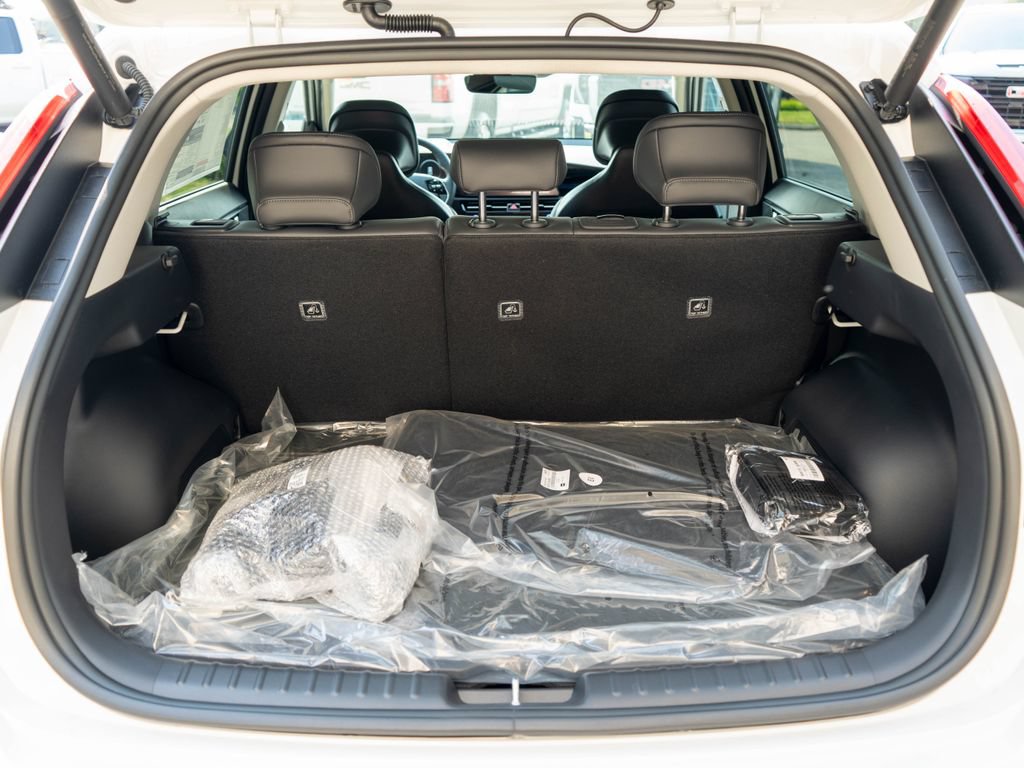 New 2026 Kia Niro Wind w/ Wind Preserve Package FWD image 30