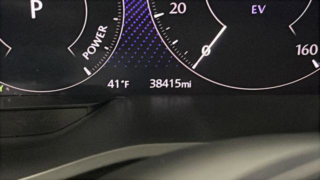 Used 2024 MAZDA CX-90 Plug-In Hybrid w/ Preferred AWD/4WD image 10
