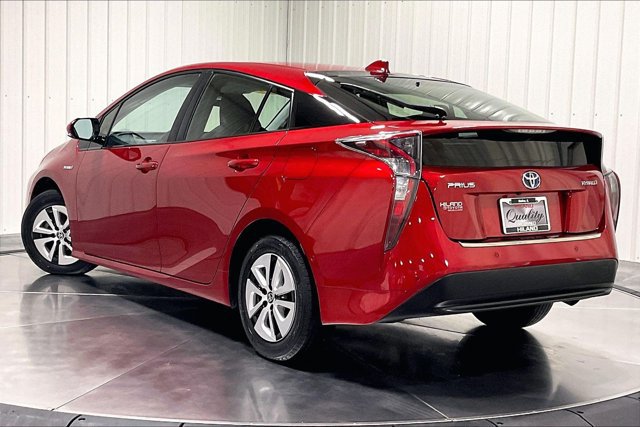 Used 2017 Toyota Prius Four w/ Advanced Technology Package FWD image 12