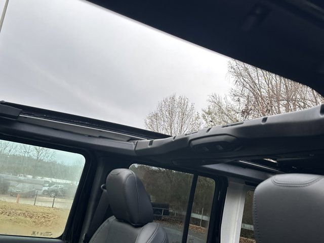 New 2026 Jeep Wrangler Sahara image 24