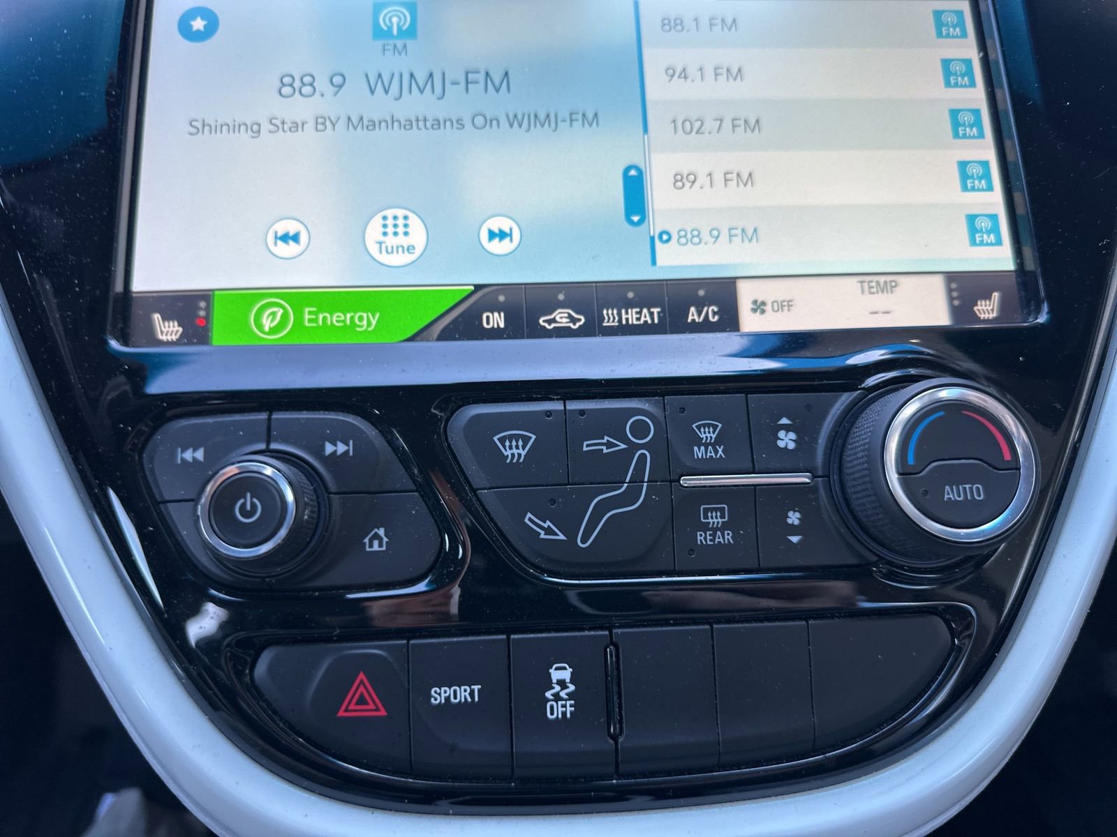 Used 2019 Chevrolet Bolt LT image 22