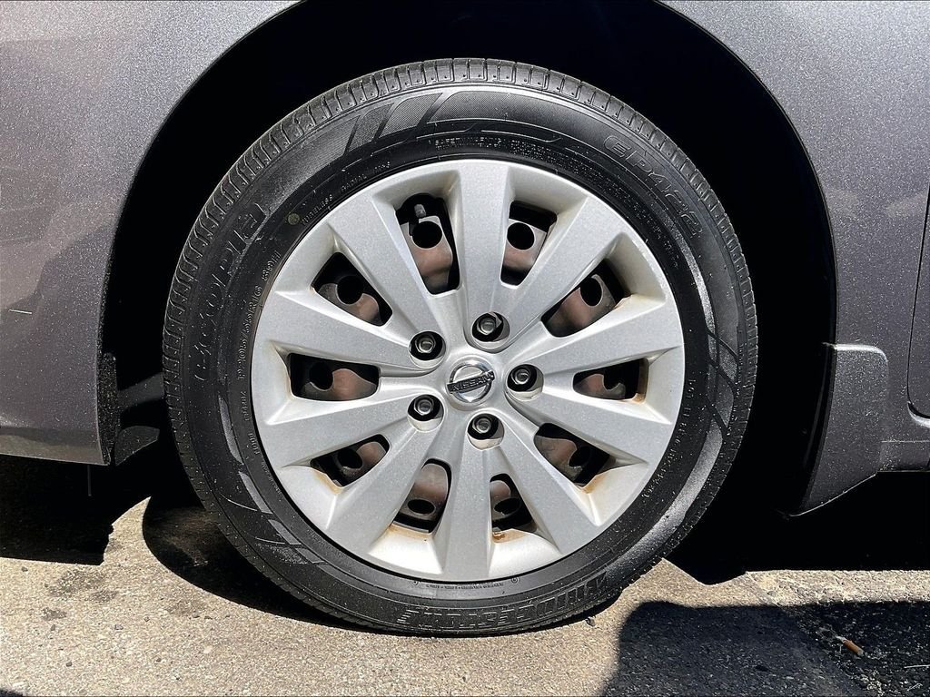 Used 2019 Nissan Sentra S FWD image 7