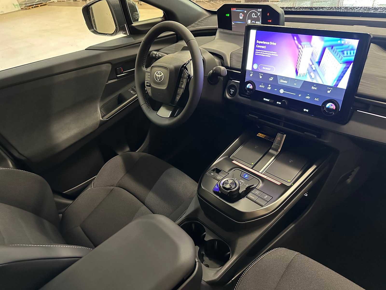 New 2026 Toyota C-HR AWD/4WD image 27