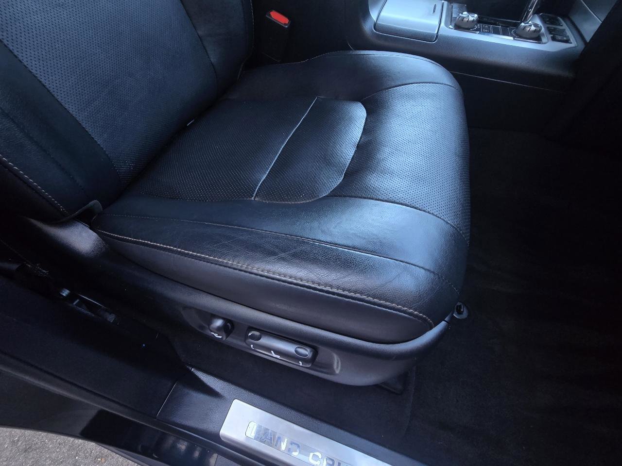 Used 2020 Toyota Land Cruiser Heritage Edition image 62