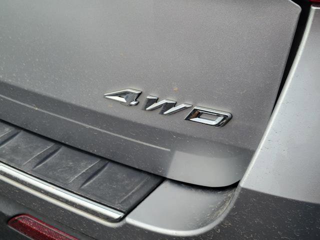 Used 2022 Ford Explorer Limited w/ Equipment Group 301A image 32