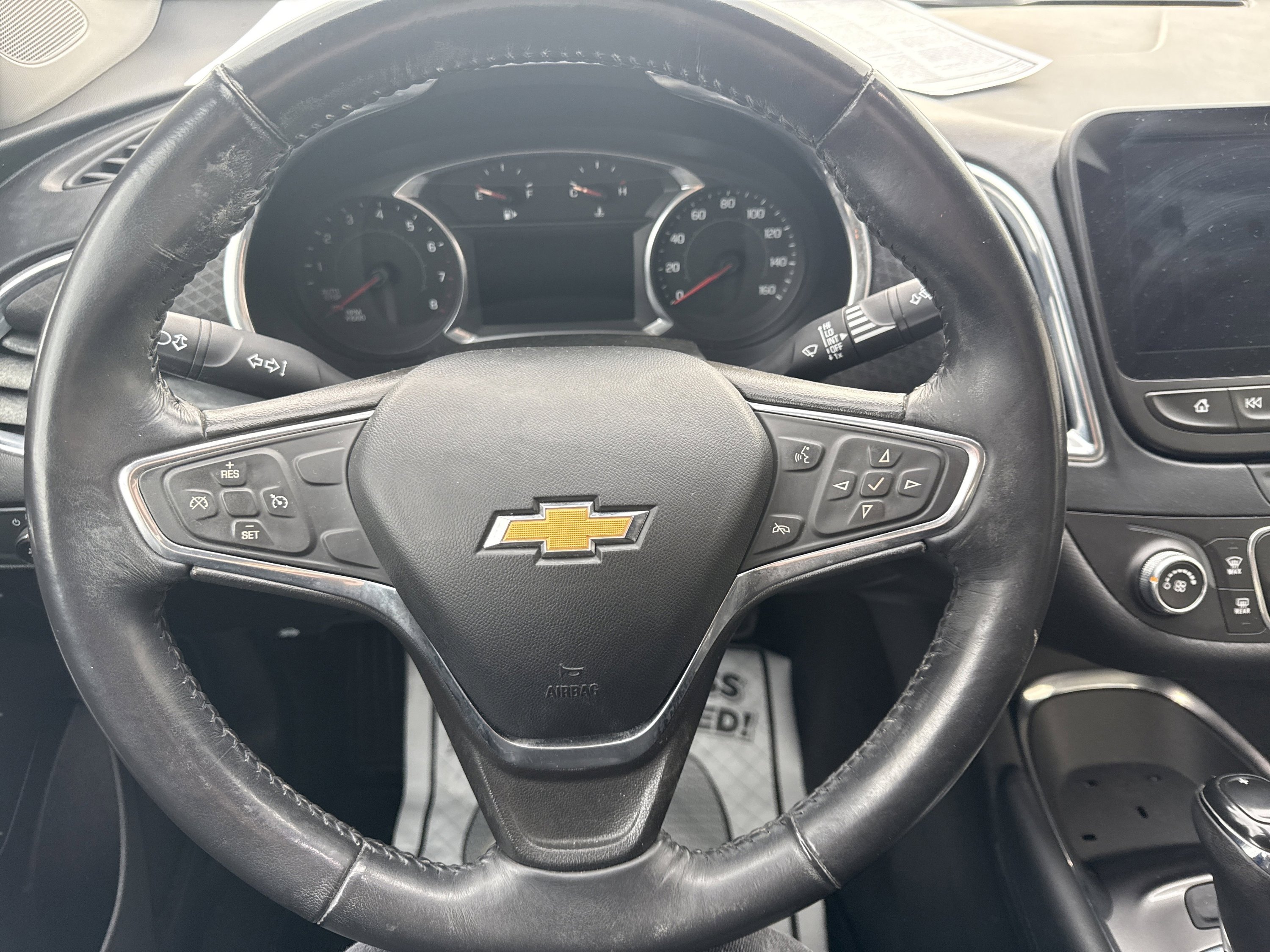 Used 2017 Chevrolet Malibu LT image 16