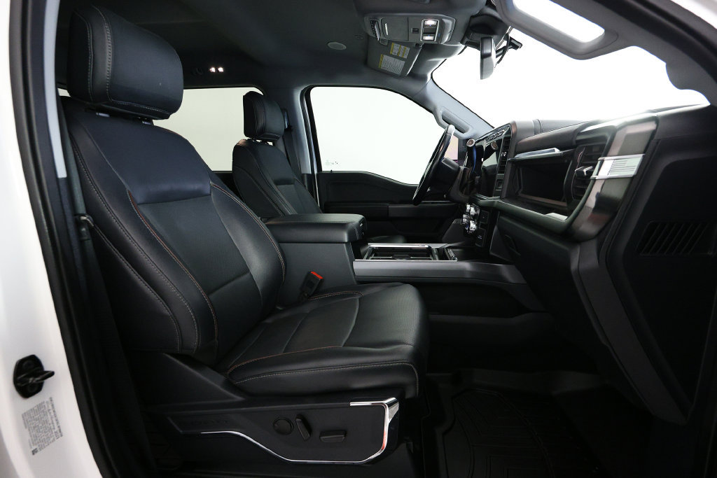 Used 2023 Ford F250 Lariat w/ Lariat Ultimate Package AWD/4WD image 12