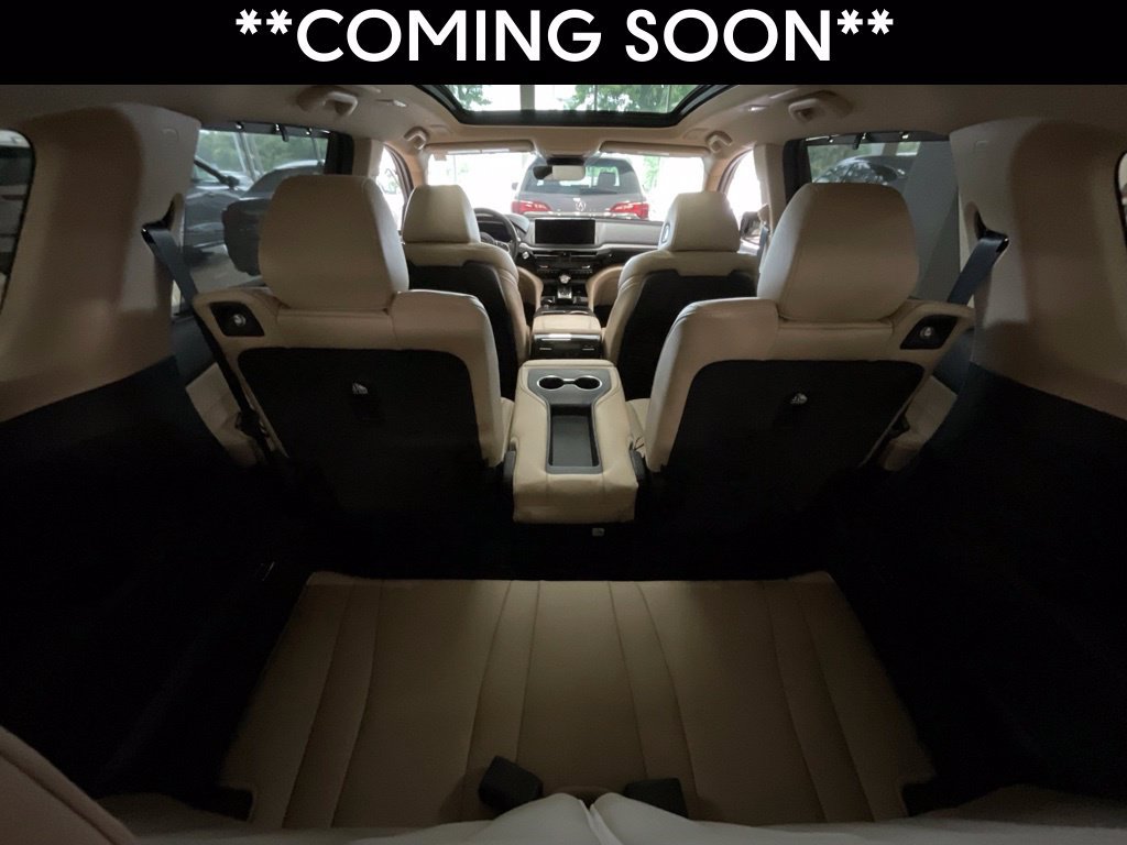 Certified 2025 Acura MDX w/ Technology Package AWD/4WD image 27
