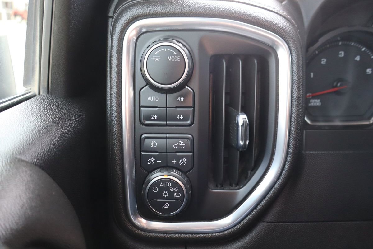 Used 2022 Chevrolet Silverado 3500 LTZ w/ LTZ Plus Package image 28