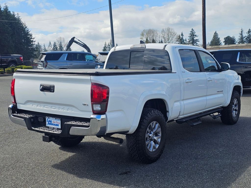 Used 2019 Toyota Tacoma SR5 RWD image 5