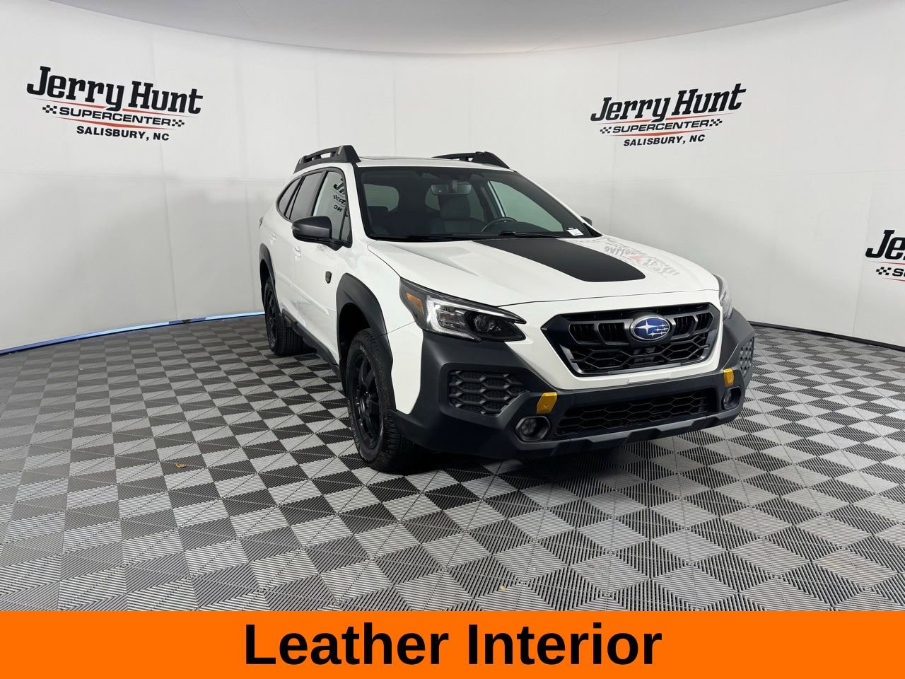 Used 2024 Subaru Outback Wilderness AWD/4WD image 6