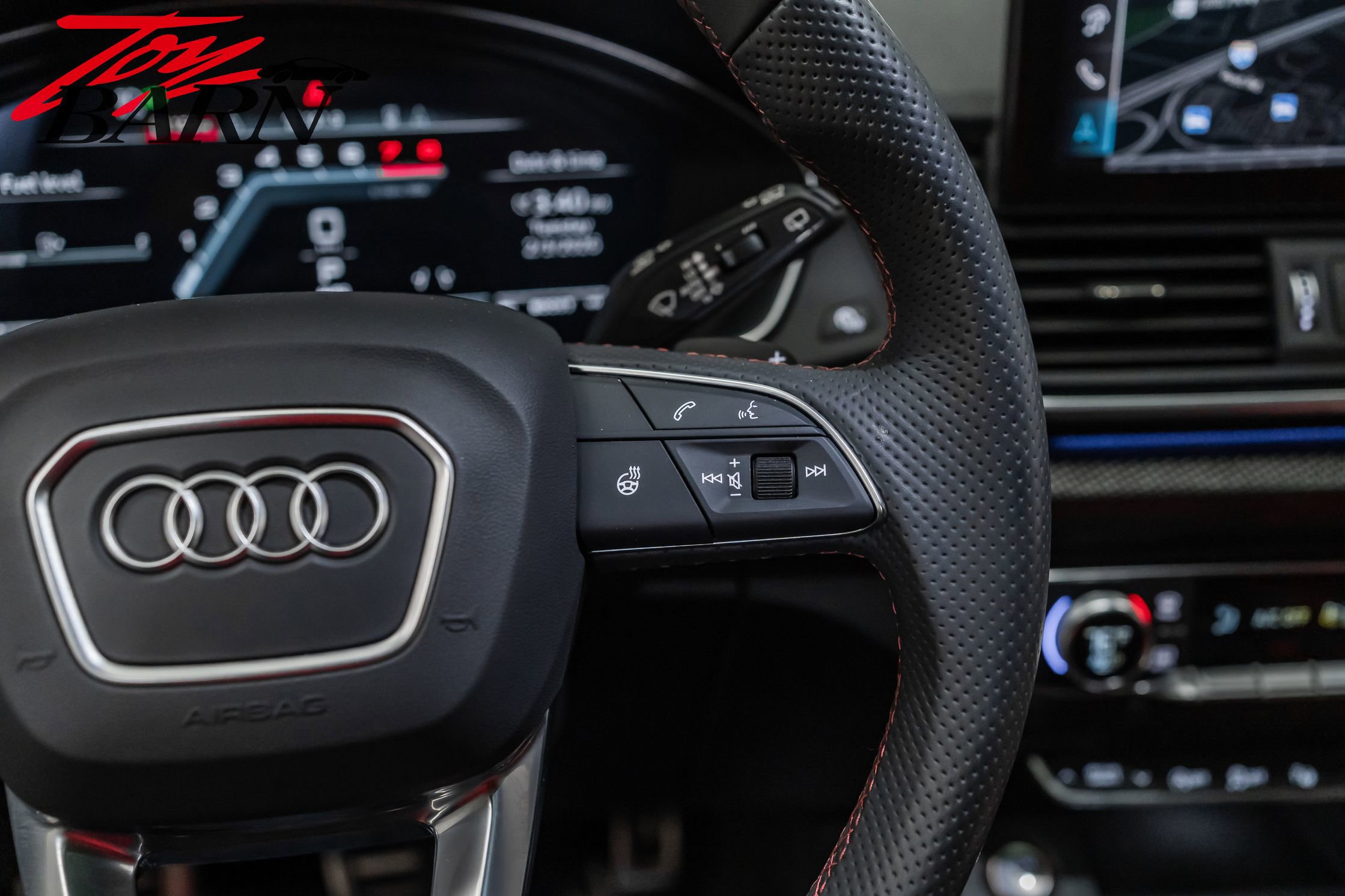 Used 2024 Audi SQ5 Prestige image 35