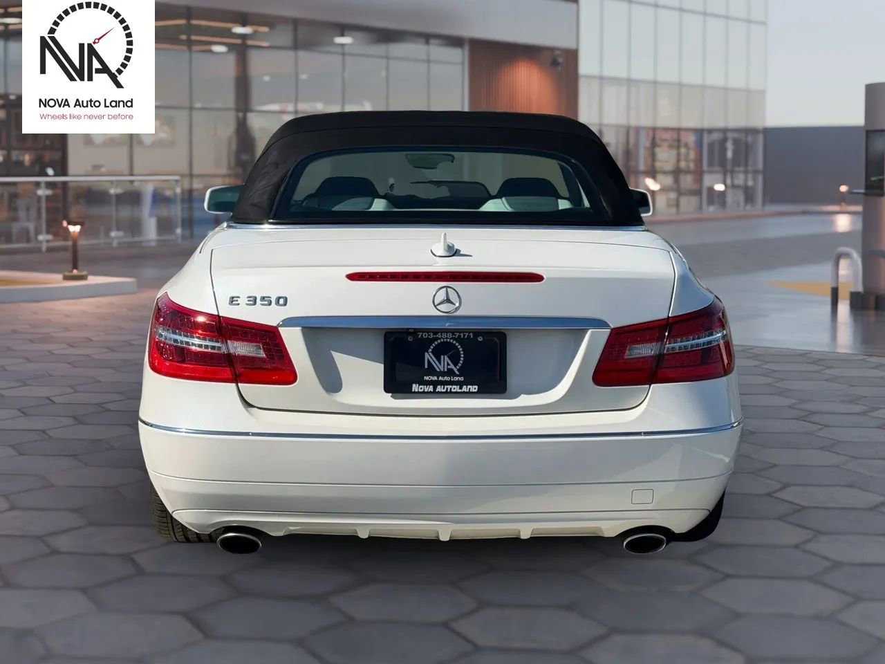 Used 2011 Mercedes-Benz E 350 Cabriolet image 9