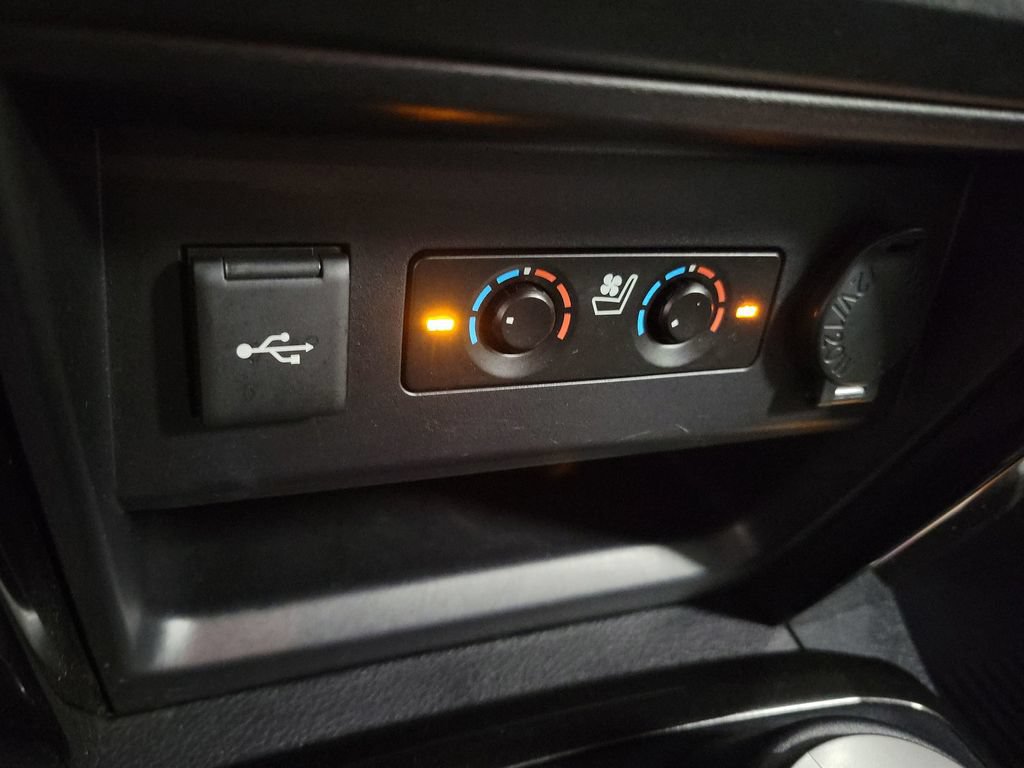 Used 2020 Toyota 4Runner Nightshade AWD/4WD image 18
