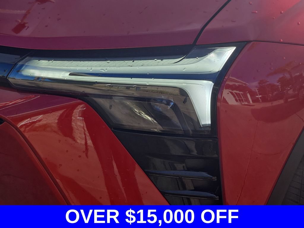 Used 2024 Chevrolet Blazer EV LT AWD/4WD image 34