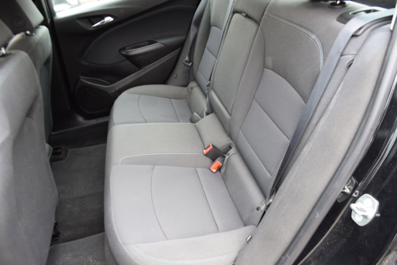 Used 2019 Chevrolet Cruze LT image 25