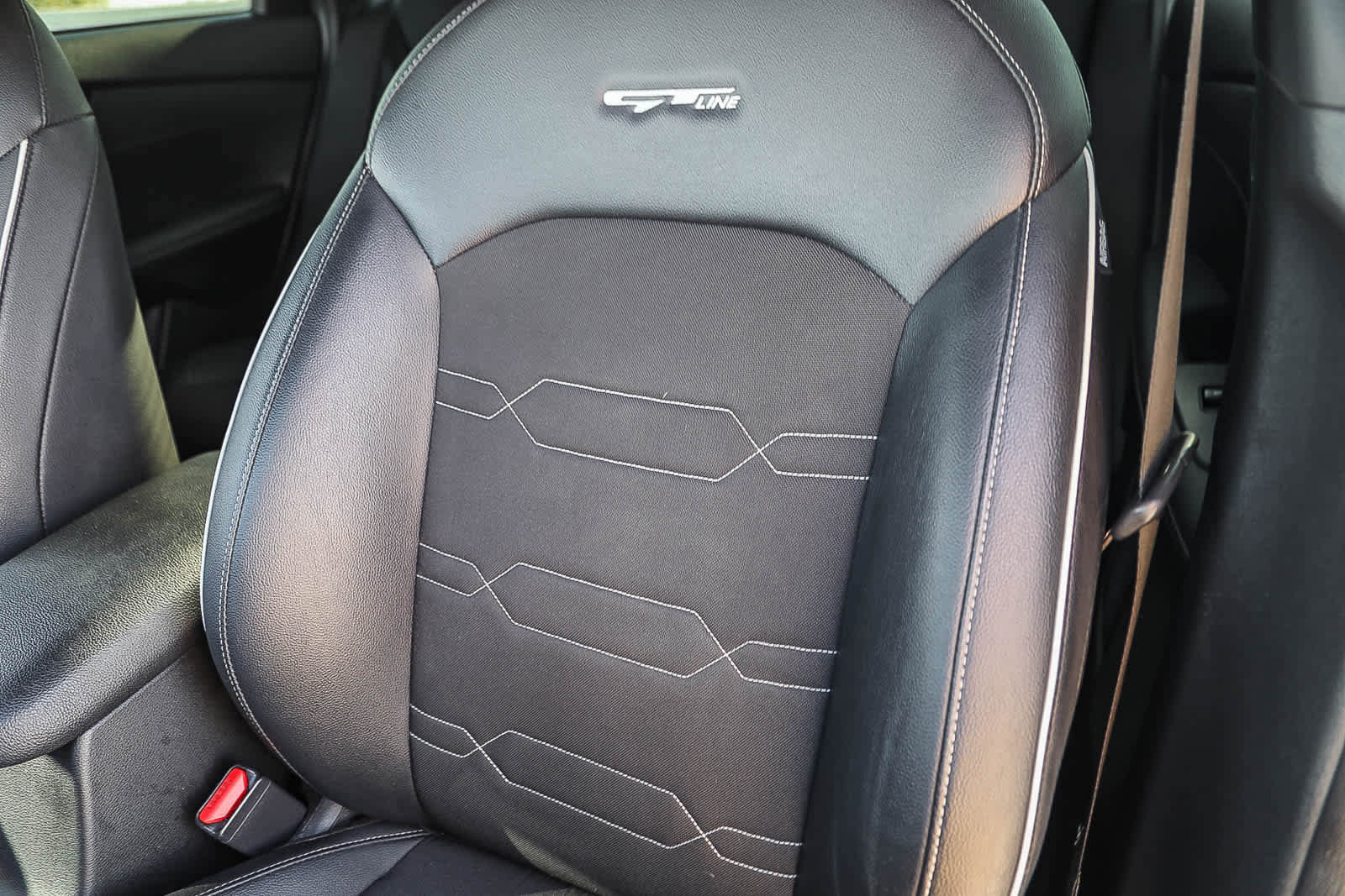 Used 2023 Kia Forte GT-Line w/ GT-Line Technology Package image 24