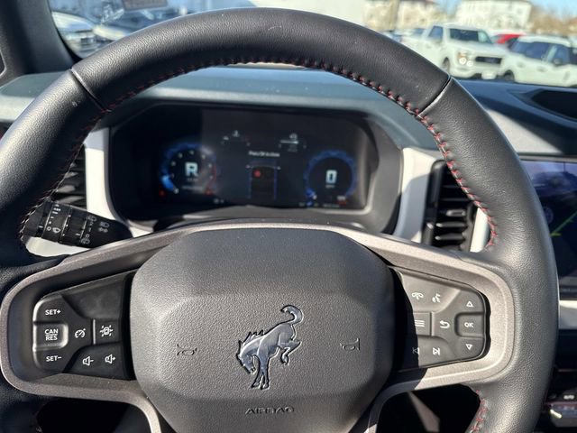 Used 2025 Ford Bronco Heritage Edition image 32