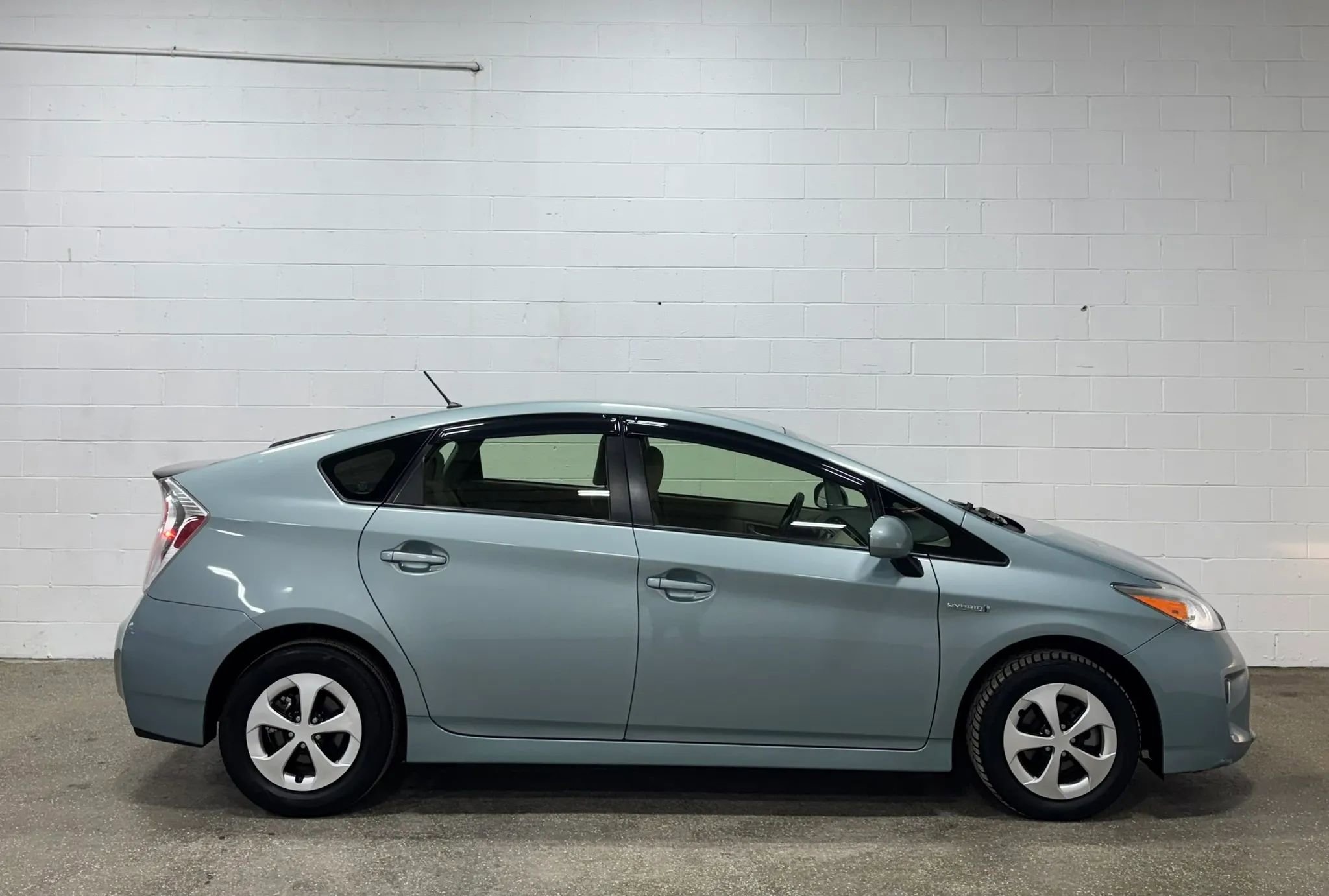 Used 2012 Toyota Prius Two image 2