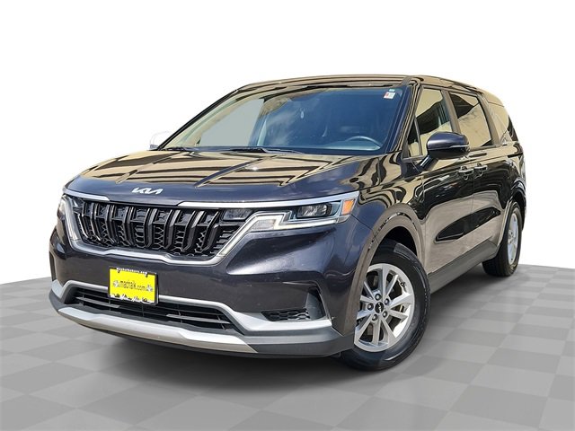 Used 2023 Kia Carnival LX image 1