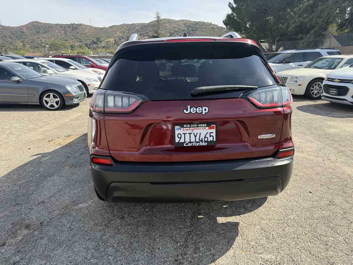 Used 2019 Jeep Cherokee Latitude w/ Popular Appearance Group FWD image 5