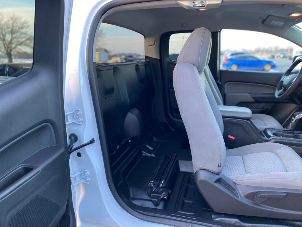Used 2022 Chevrolet Colorado W/T image 15