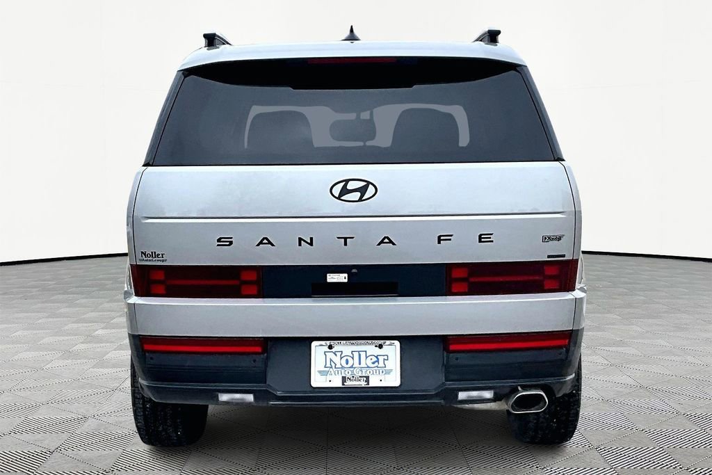 Used 2025 Hyundai Santa Fe XRT AWD/4WD image 3