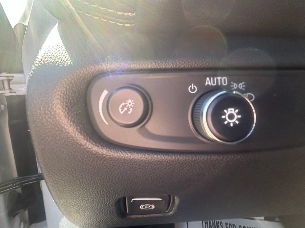 New 2025 Chevrolet Blazer LT FWD image 19