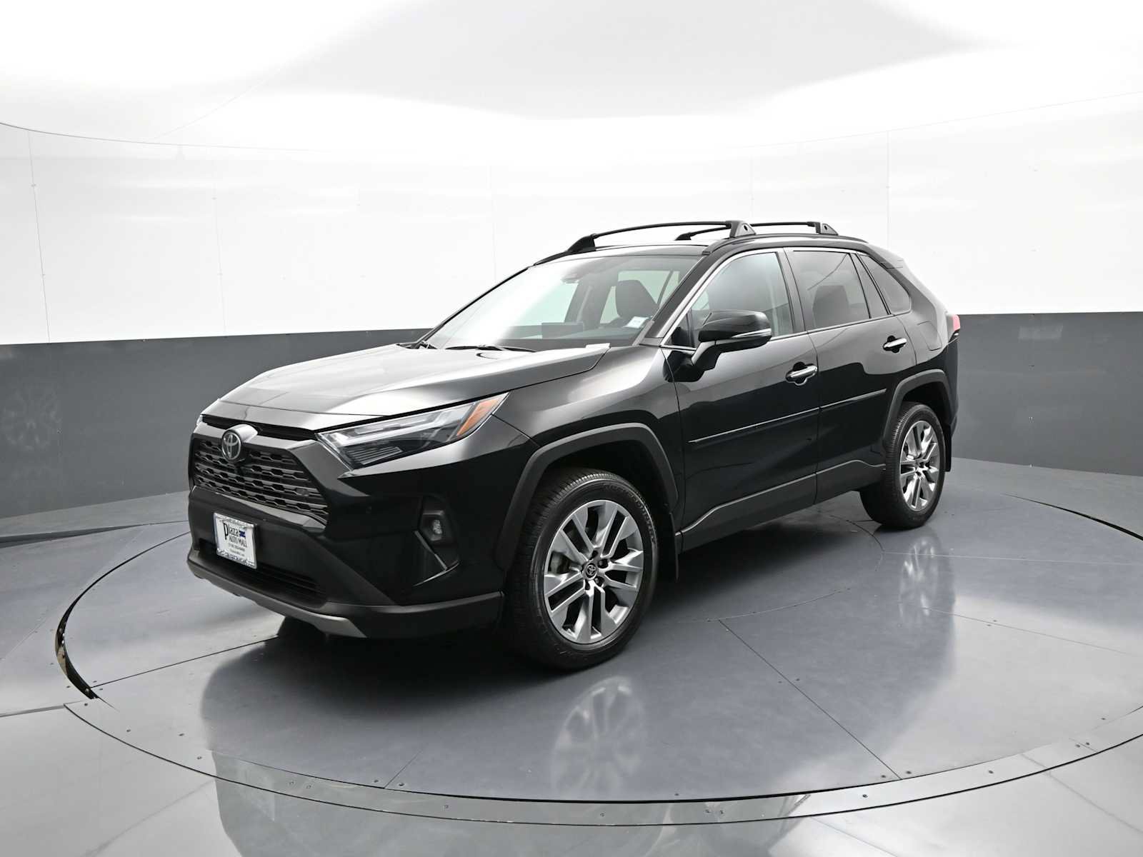 Used 2022 Toyota RAV4 Limited AWD/4WD image 1