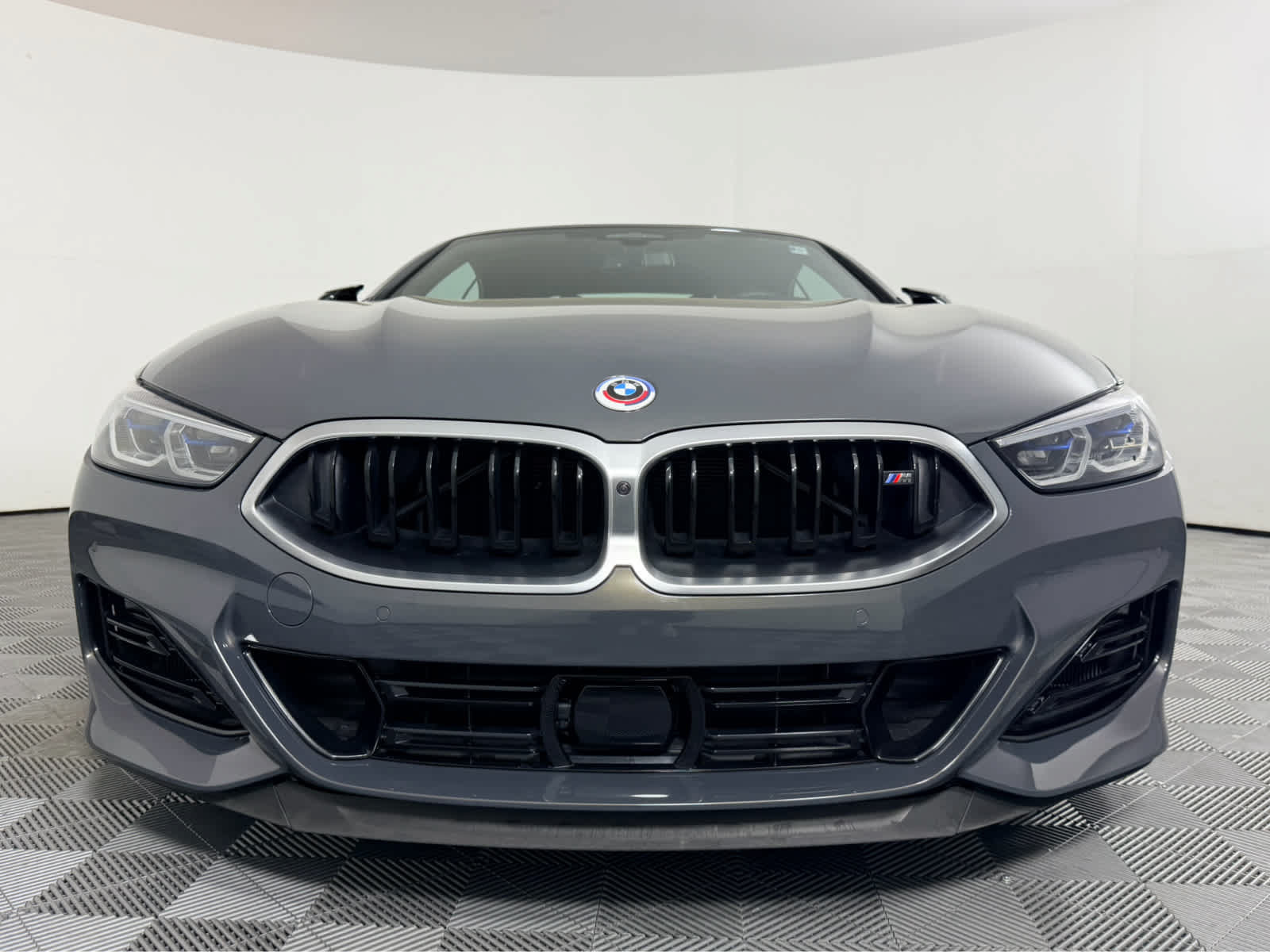 Used 2023 BMW M850i xDrive Convertible AWD/4WD image 8