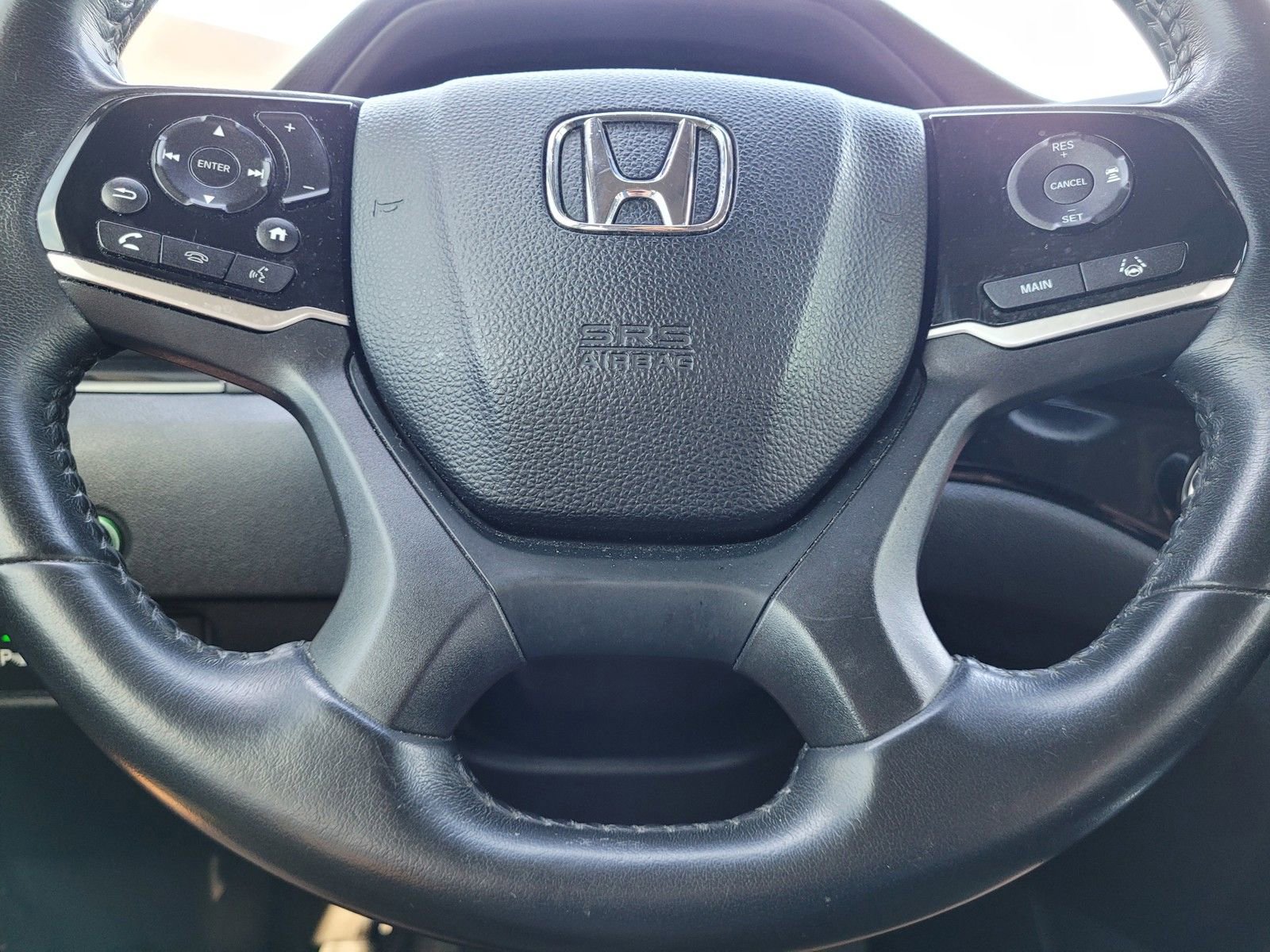 Used 2021 Honda Pilot Touring image 32