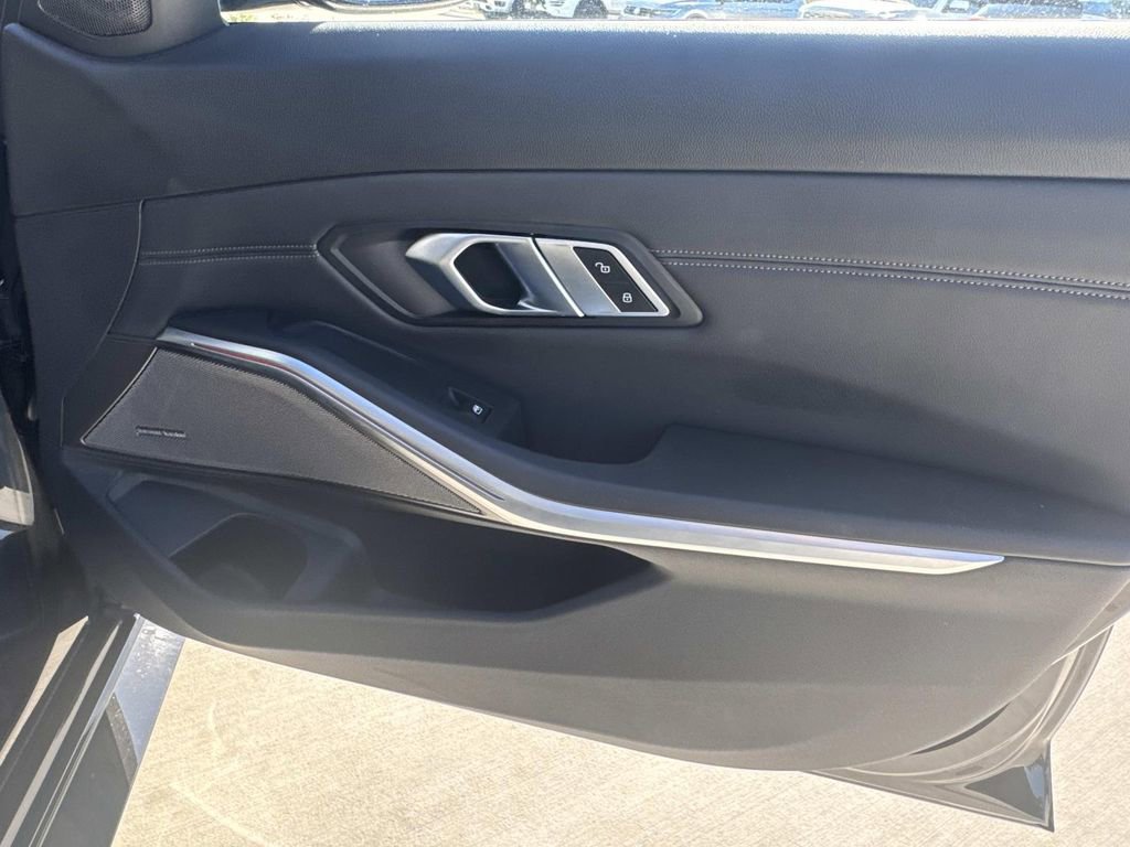 Used 2023 BMW M3 image 14