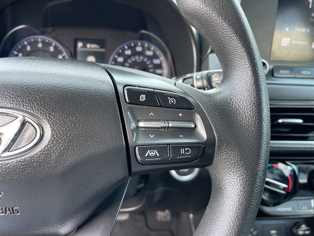 Used 2023 Hyundai Kona SEL w/ Cargo Package image 17